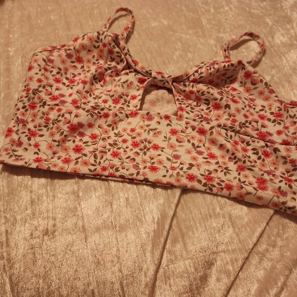 Crop top - Picture 1 of 2